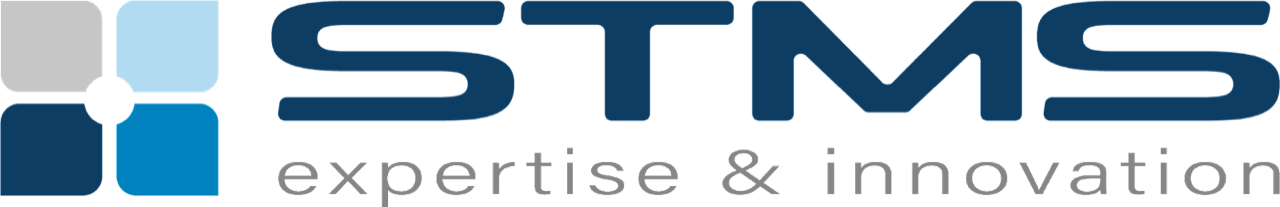 Le logo de STMS souligne une décennie d'engagement sur le marché français, incarnant l'innovation, l'intégration et la transformation autour des environnements SAP.